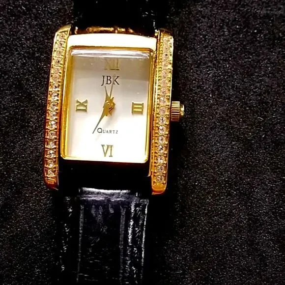JBK QUARTZ BRACELET WATCH ⌚